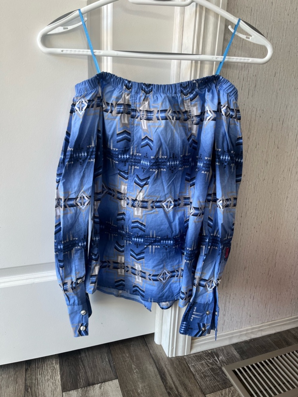 Blue Patterned Off-Shoulder Button-Down Top - Picture 2 of 2